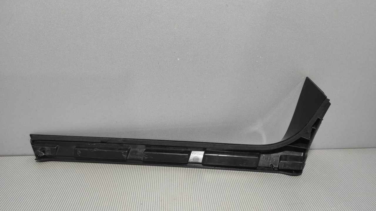 DIJELOVI SPOJLER VW PASSAT B8 > 14- 3G9805945A