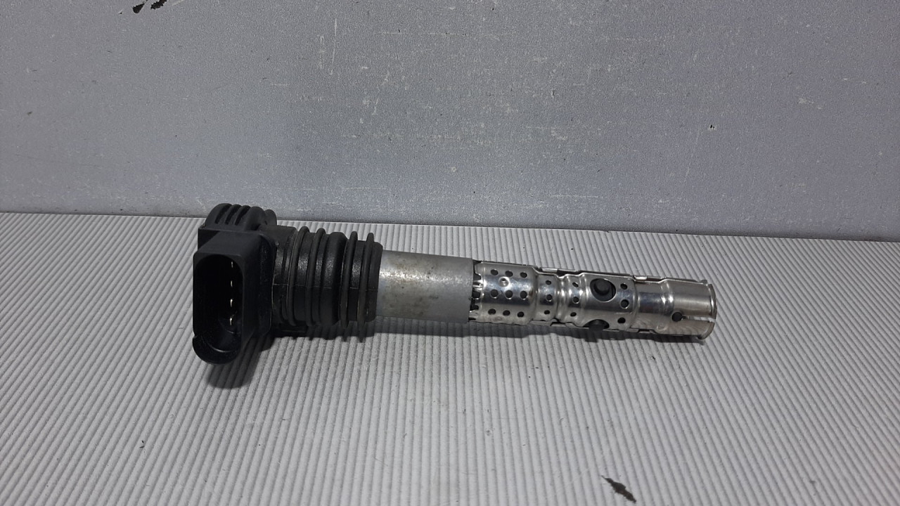 DIJELOVI BOMBINA AUDI A3 > 96-03 06B905115N