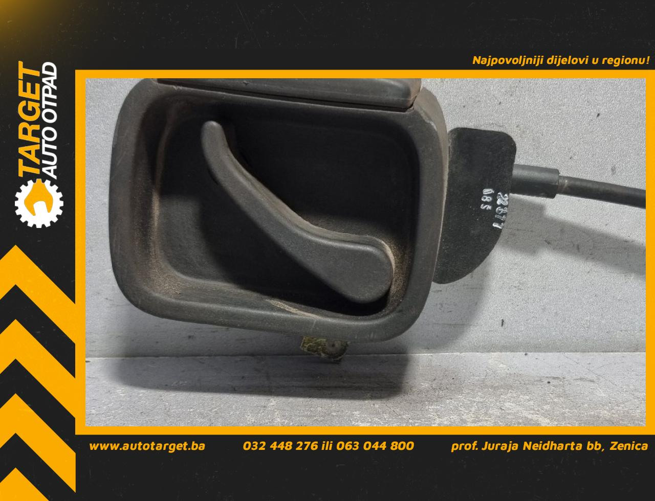DIJELOVI UNUTRASNJA RUCKA VRATA VW CADDY > 03-10 2K0827185B