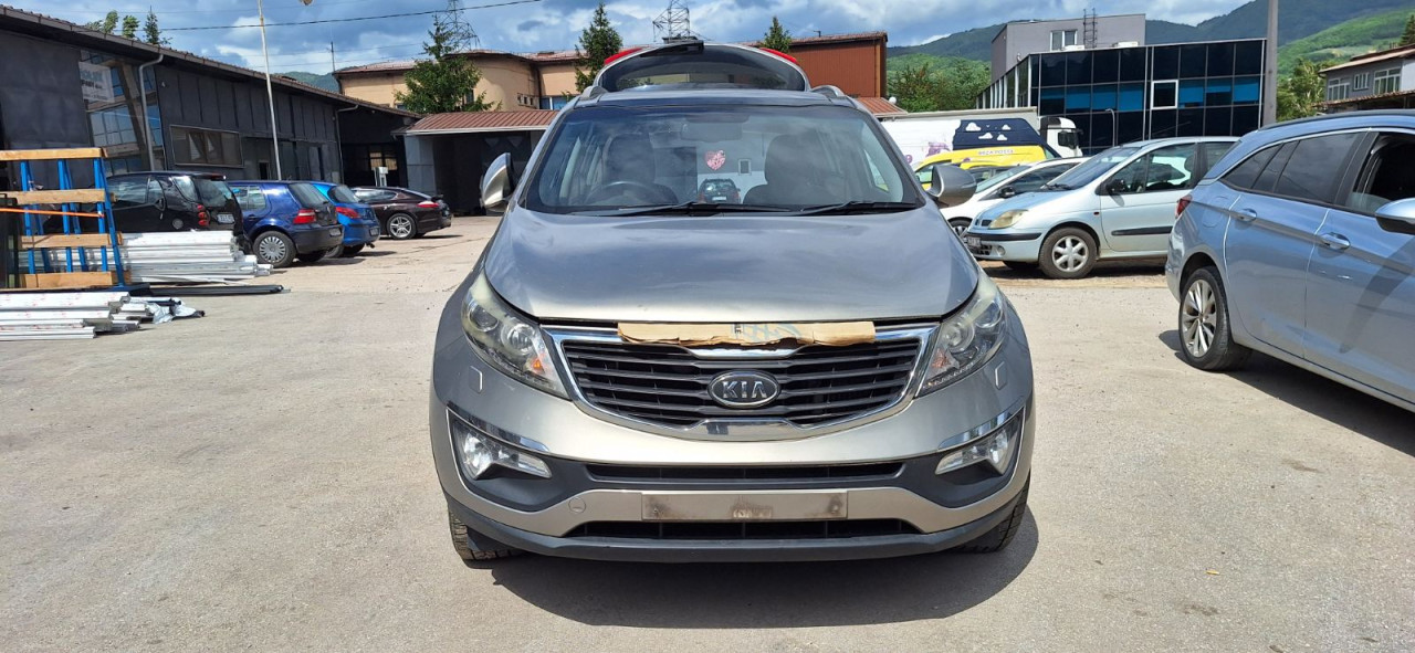 DIJELOVI KIA SPORTAGE 2011 1.7 DIZEL MJENJAC MOTOR D4FD 2WD