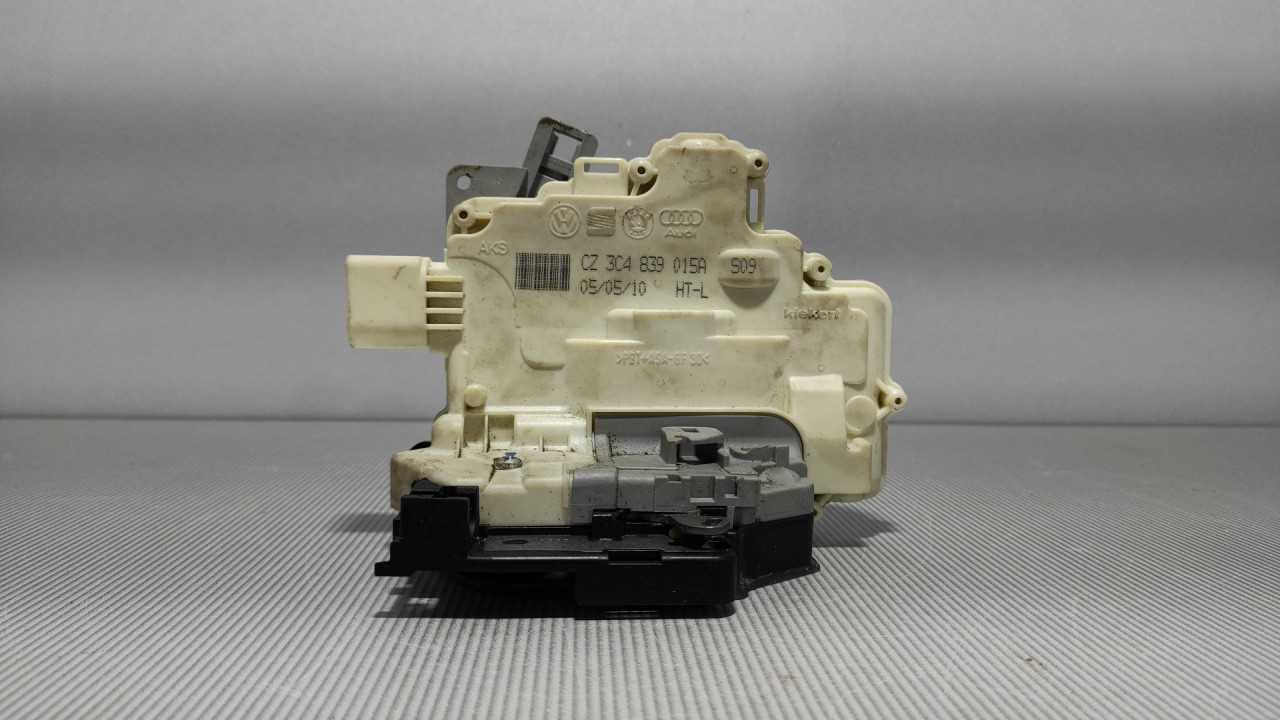 BRAVA VRATA VW PASSAT B7 > 10-14 3C4839015A