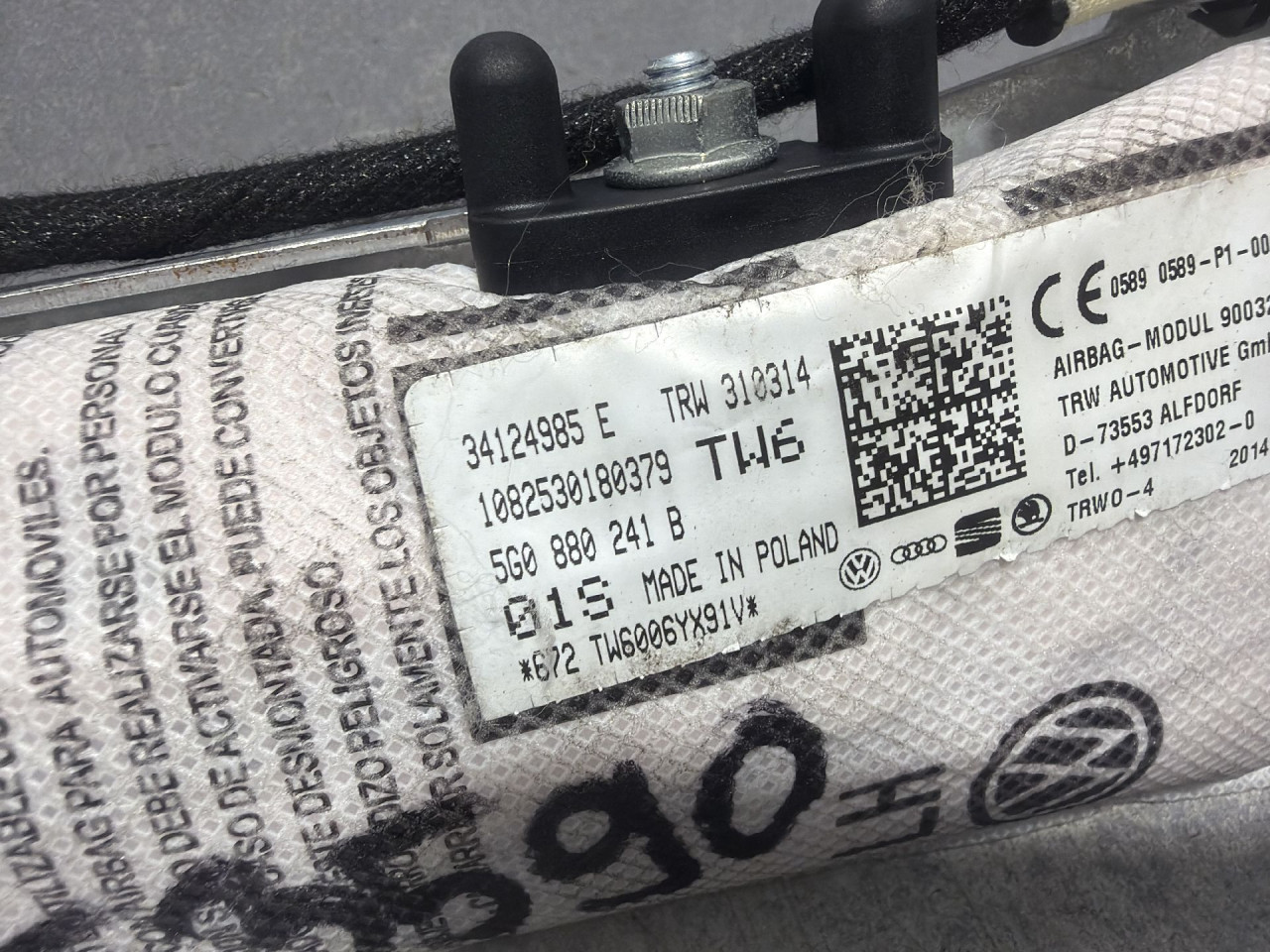 DIJELOVI AIRBAG SJEDISTA VW GOLF 7 > 12-16 5G0880241B