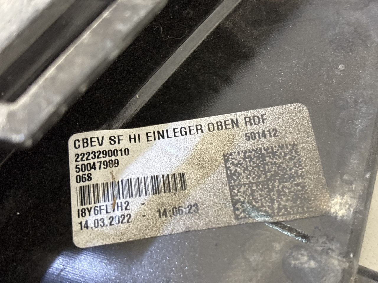 DIJELOVI SPOJLER AUDI E-TRON > 18- 2223290010