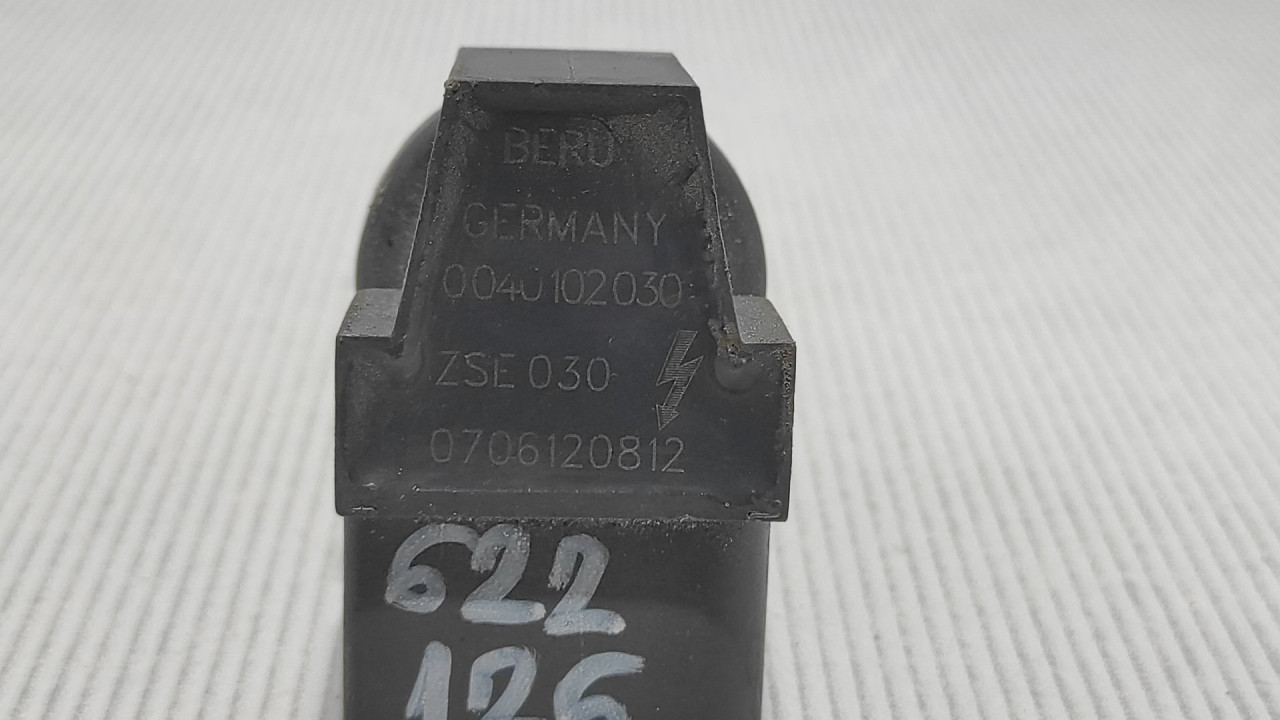 DIJELOVI BOMBINA VW GOLF 4 > 97-03 0040102030