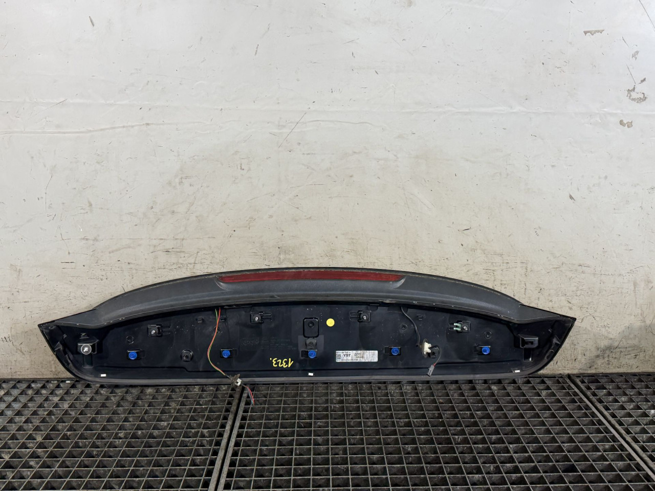 DIJELOVI SPOJLER AUDI A3 (8VF/8VK) > 16-20 1.6 8V4827933B