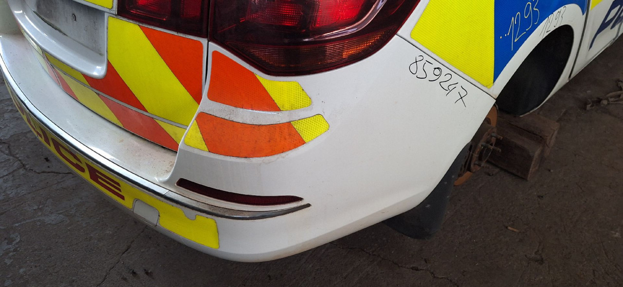 DIJELOVI BRANIK OPEL ASTRA J > 12-15 13364599
