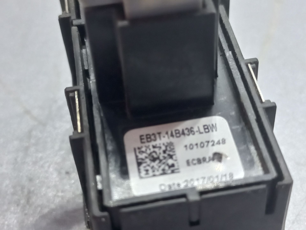 DIJELOVI PREKIDAC FORD RANGER > 16- EB3T14B436LBW