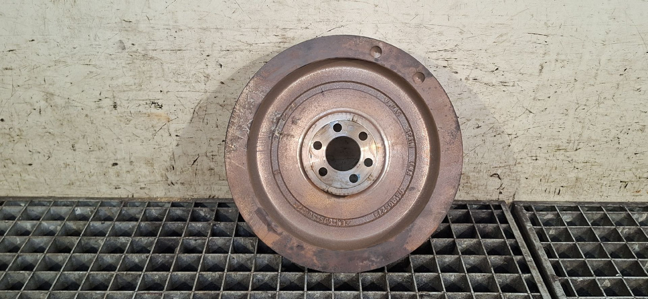 DIJELOVI ZAMAJAC AUDI A3 (8VF/8VK) > 16-20 04L105273