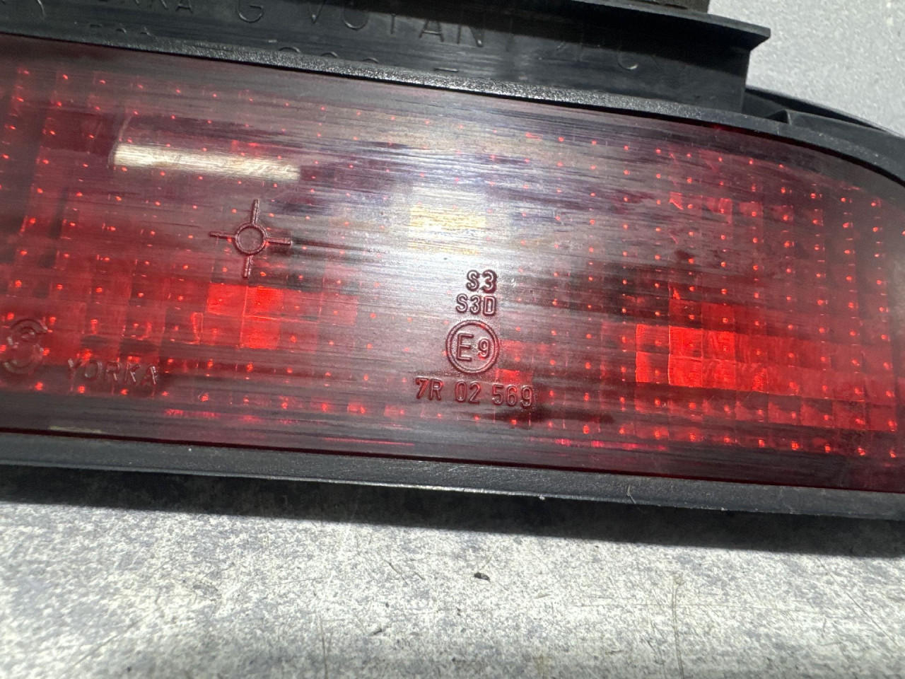 TRECE STOP SVJETLO CITROEN BERLINGO > 03-08 7R02569