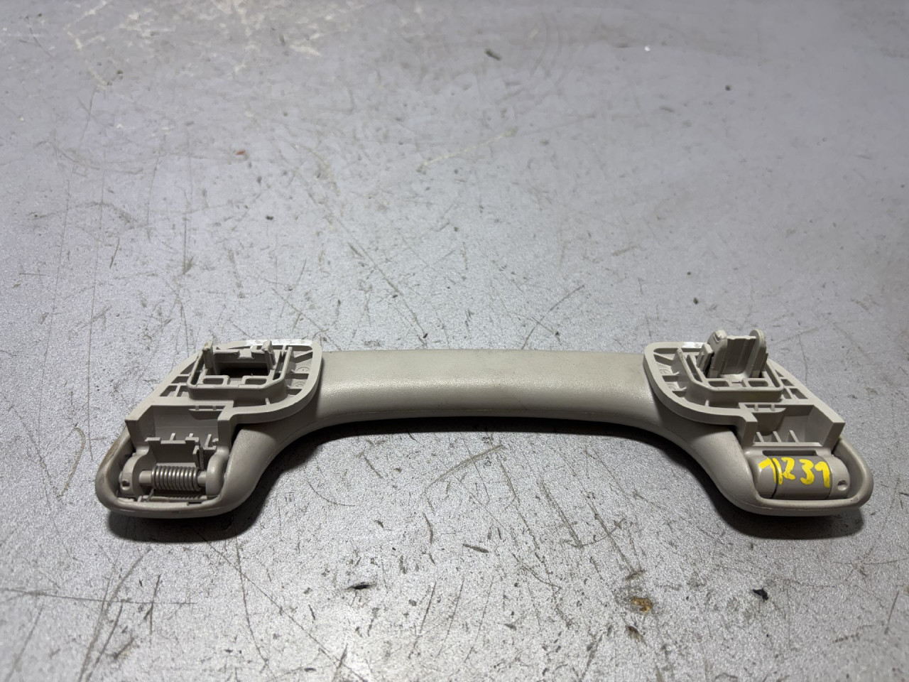 DIJELOVI KROVNA RUCKA RENAULT MEGANE > 16-20