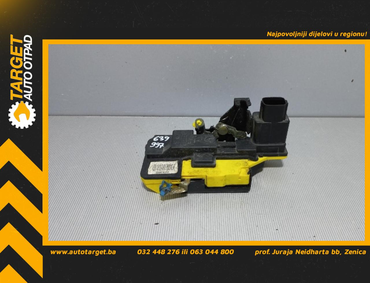 DIJELOVI BRAVA VRATA VOLVO XC90 > 02-06 30663050