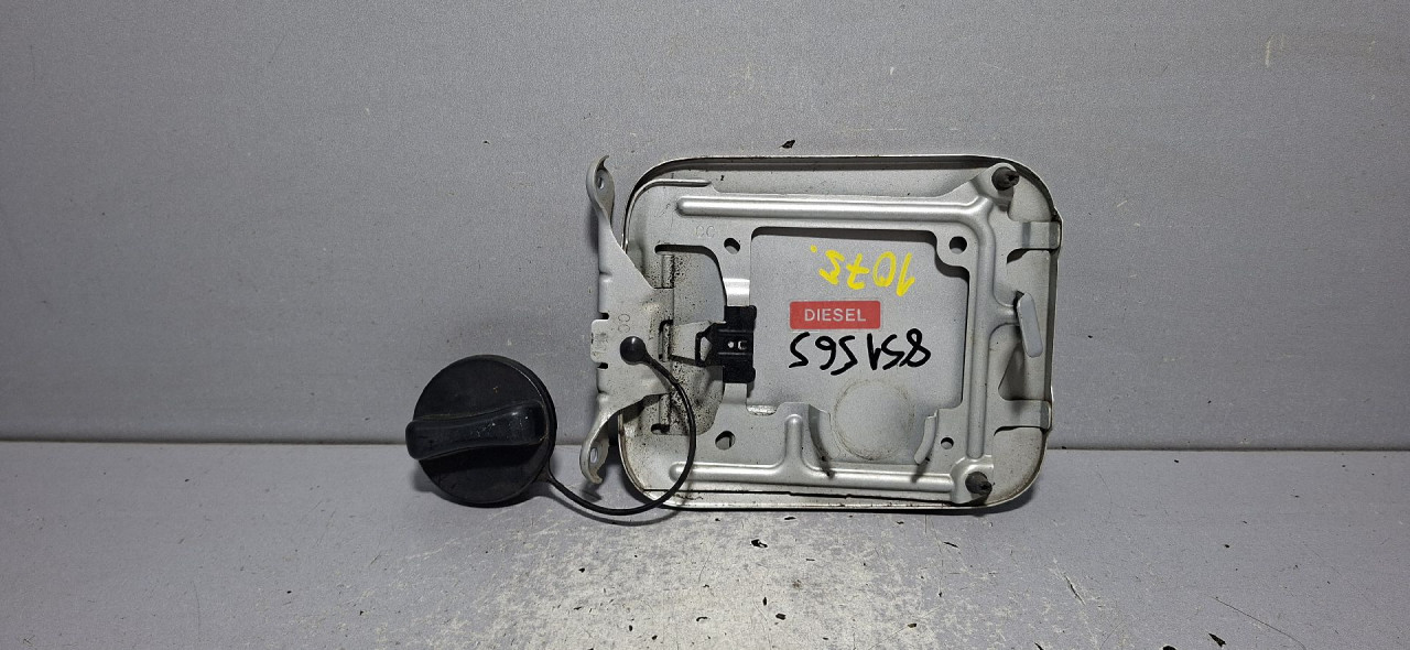 DIJELOVI POKLOPAC REZERVOARA NISSAN X-TRAIL > 14-17