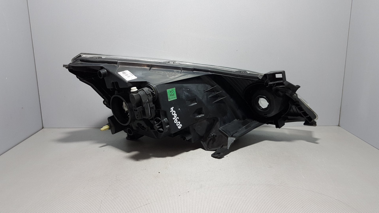 DIJELOVI FAR NISSAN NV200/EVALIA > 09- 26060BJ10A