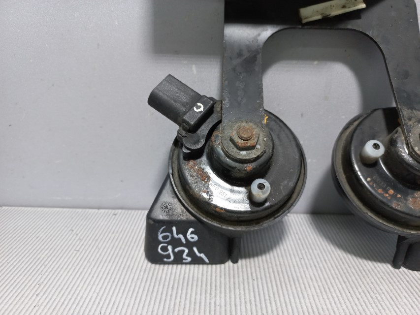 DIJELOVI SIRENA AUDI A6 > 08-11 4F0951221