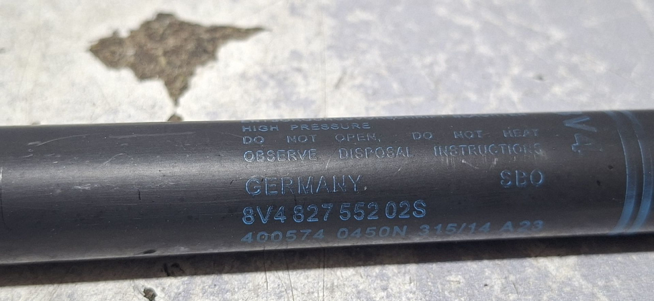 DIJELOVI AMORTIZER HAUBE AUDI A3 (8V1/8VA) > 12-16 8v4827552