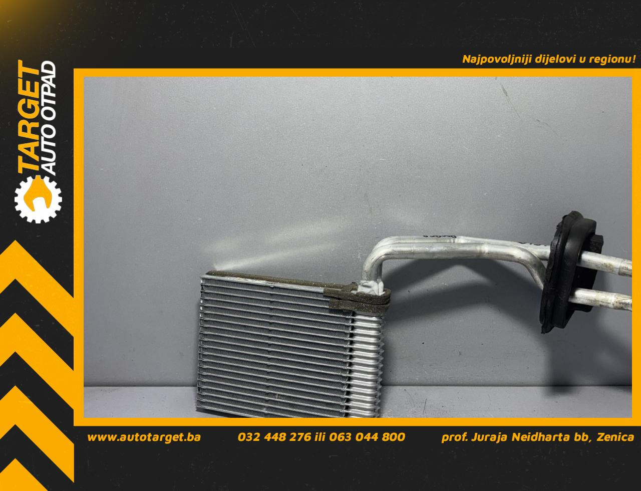 DIJELOVI MALI HLADNJAK FORD FOCUS > 15-18 5166610