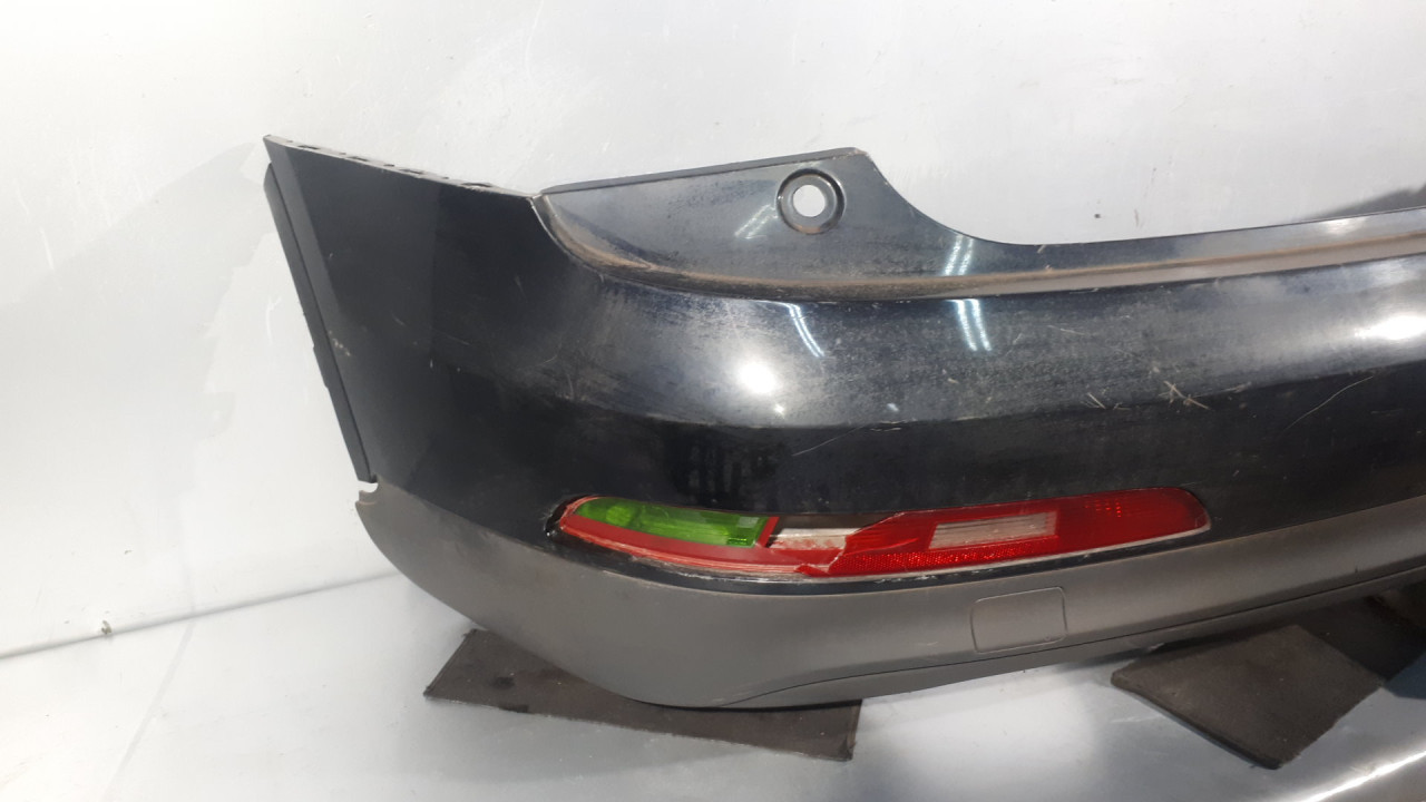 DIJELOVI BRANIK AUDI Q3 > 11-15 8U0807511C
