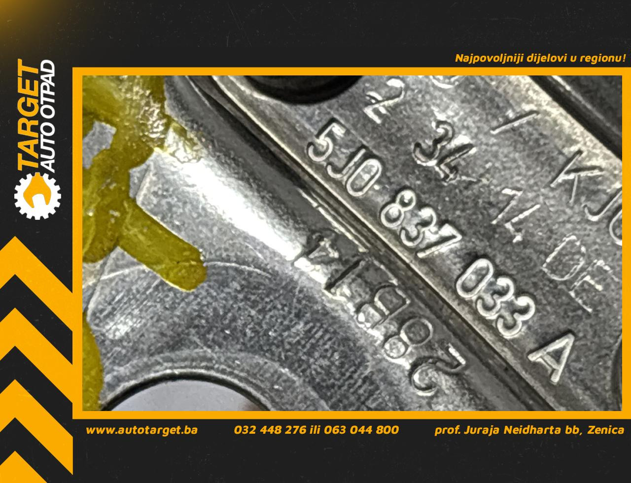DIJELOVI ZABRAVAK HAUBE SKODA OCTAVIA > 13-16 2.0 5J0837033A