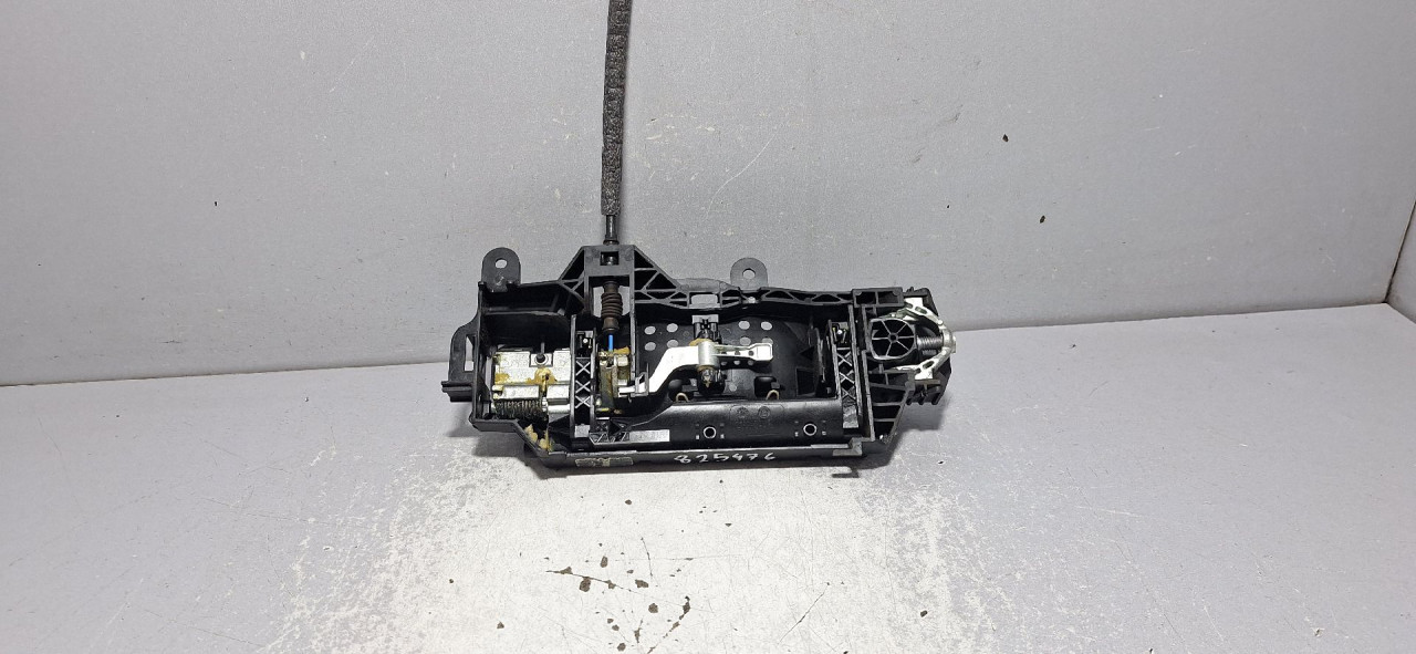 RUCKA VRATA AUDI Q5 (FY) > 20 -  80A837811