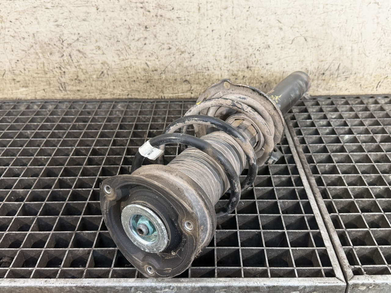 DIJELOVI AMORTIZER VW TIGUAN > 16-20 2.0 5QF413031AF