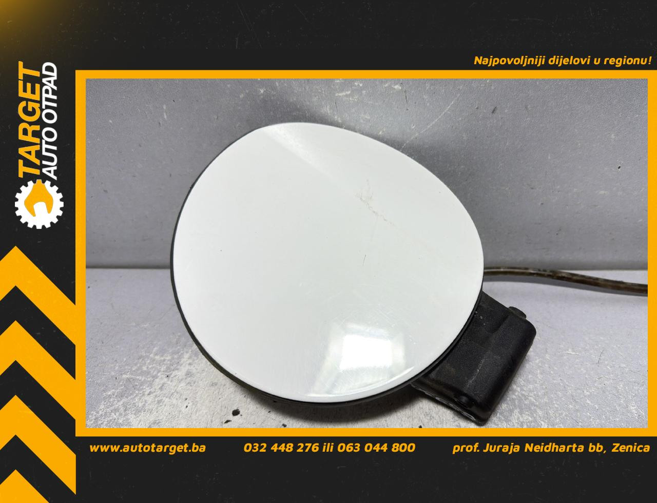 DIJELOVI POKLOPAC REZERVOARA VW TIGUAN > 11-15 2.0 5N0809857D