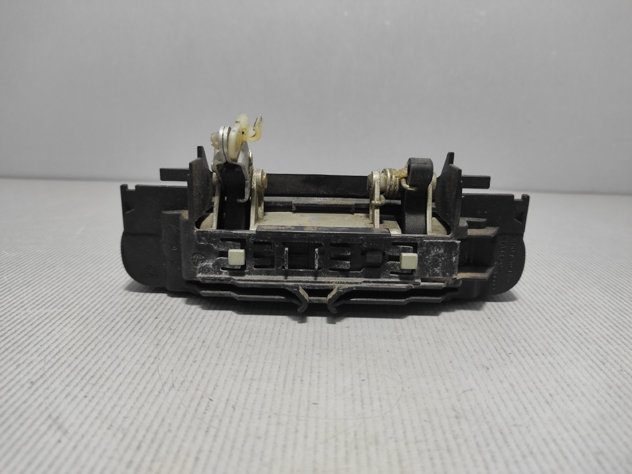 DIJELOVI RUCKA VRATA AUDI A3 > 08-12 4B0839885