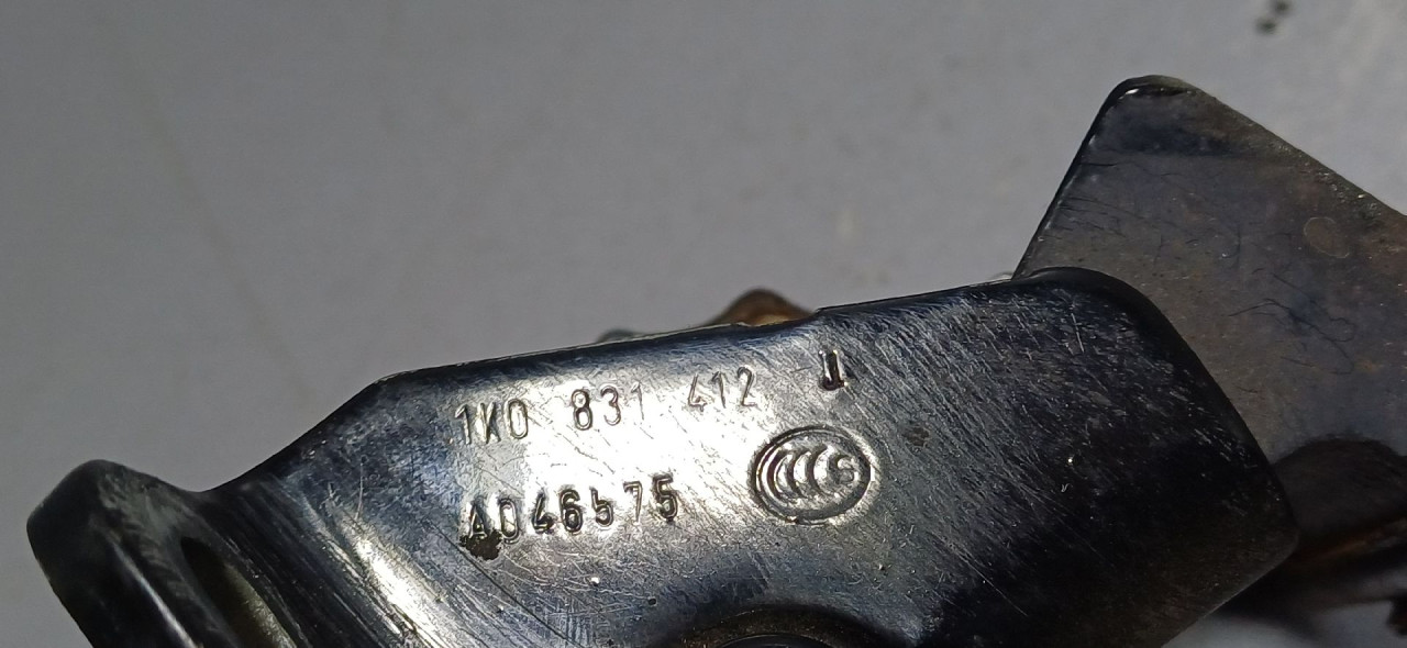 DIJELOVI BAGLAMA VW GOLF 6 > 08-12 1K0831412J