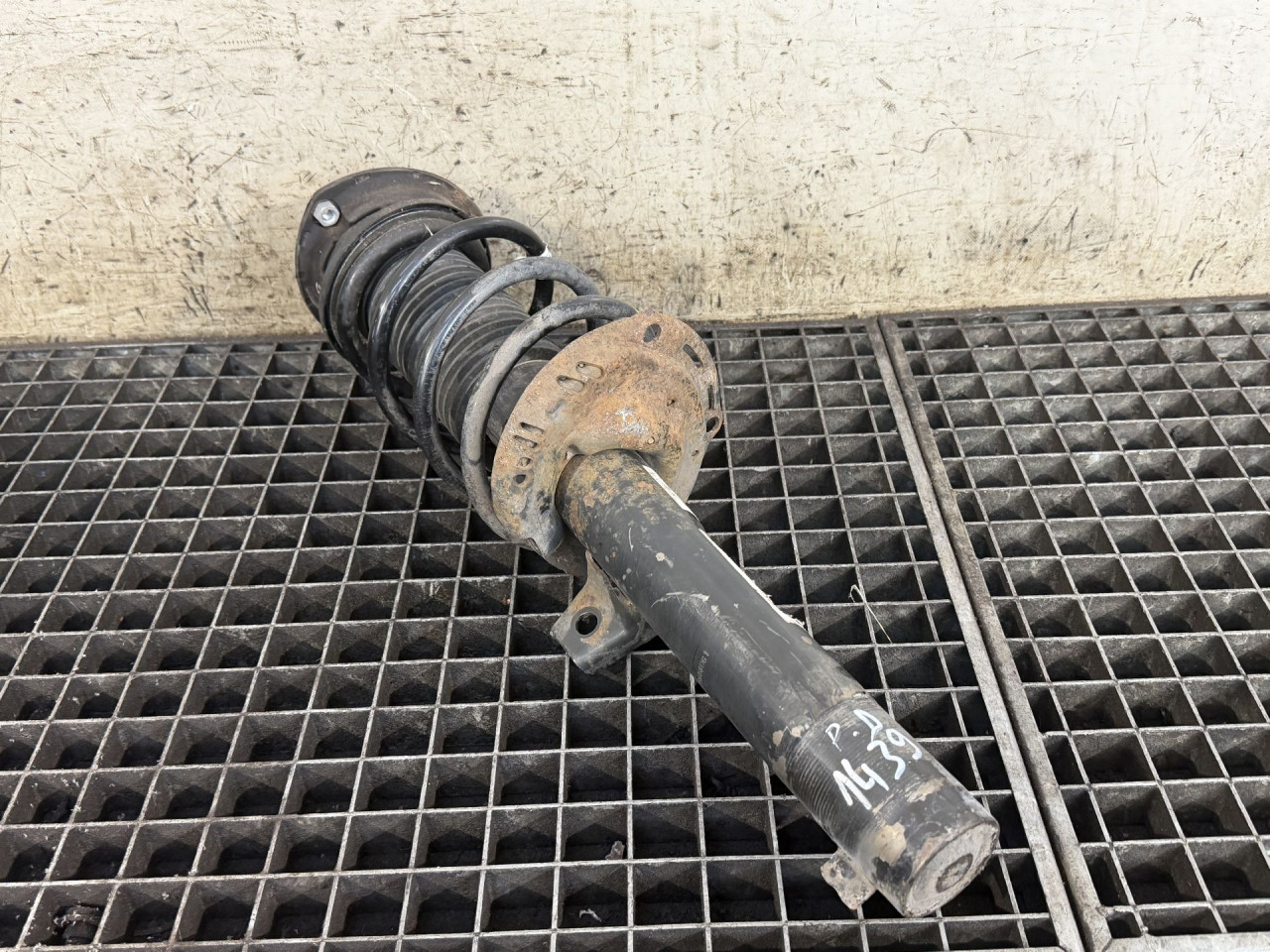 DIJELOVI AMORTIZER VW TIGUAN > 16-20 2.0 5QF413031AF