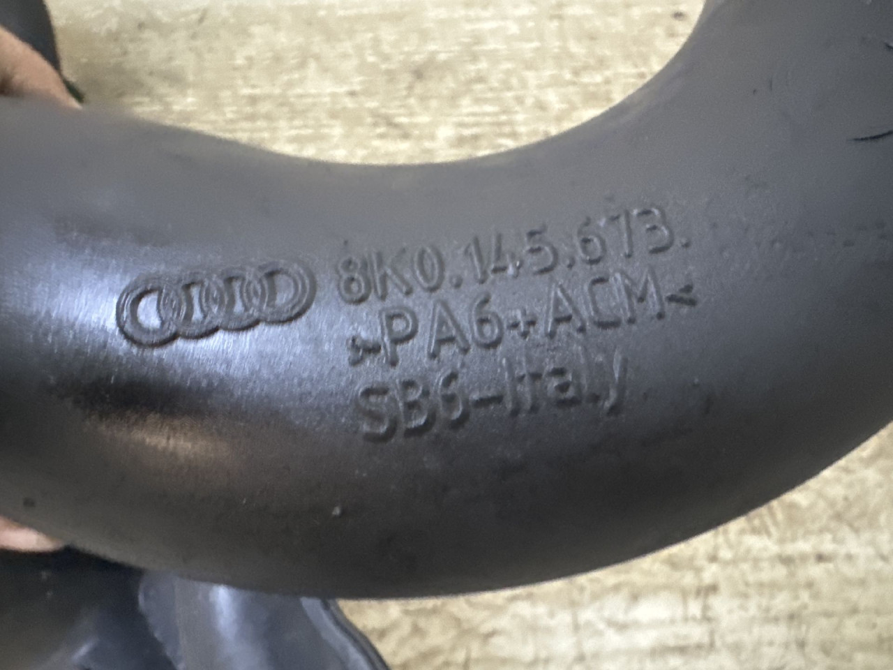 CRIJEVO INTERKULERA AUDI A4 (B8) > 12-15 8K0145673AC