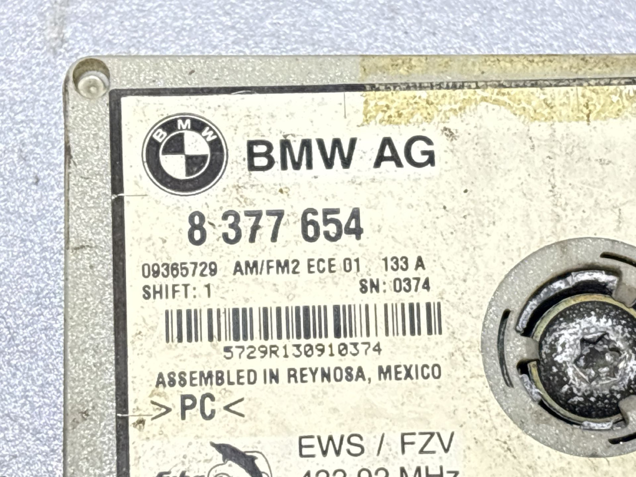 DIJELOVI ANTENA BMW X5 (E53) > 00-06 8377654