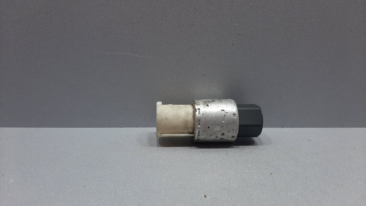 PRESOSTAT KLIME FORD MONDEO > 00-03 95BM19E561AA