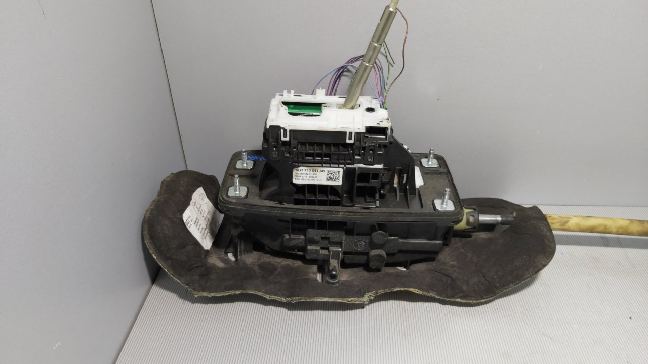 DIJELOVI SALTEBLA AUDI A6 4G > 11-14 4G1713041AK