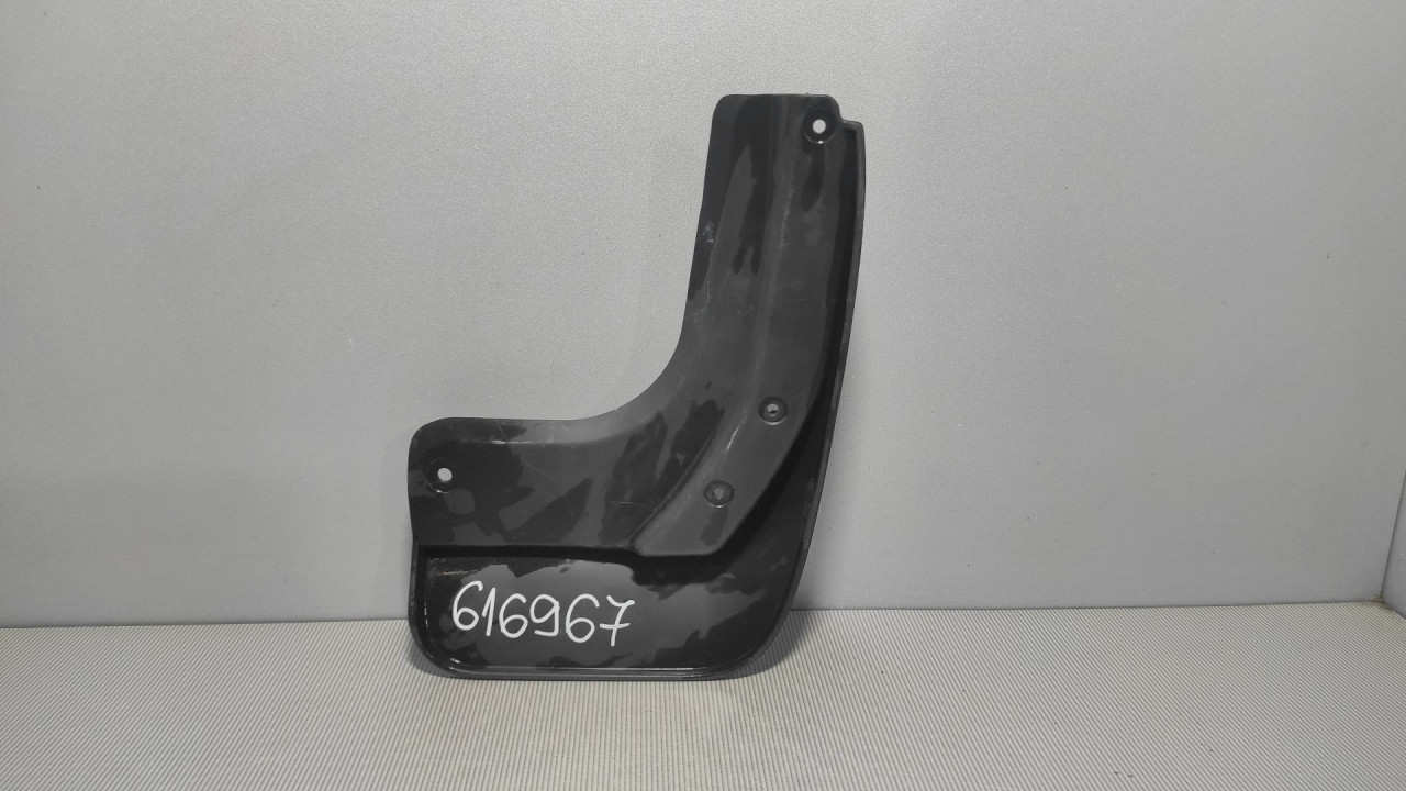 POKLOPAC NA BLATOBRANU VW PASSAT B8 > 14- 3G0075111