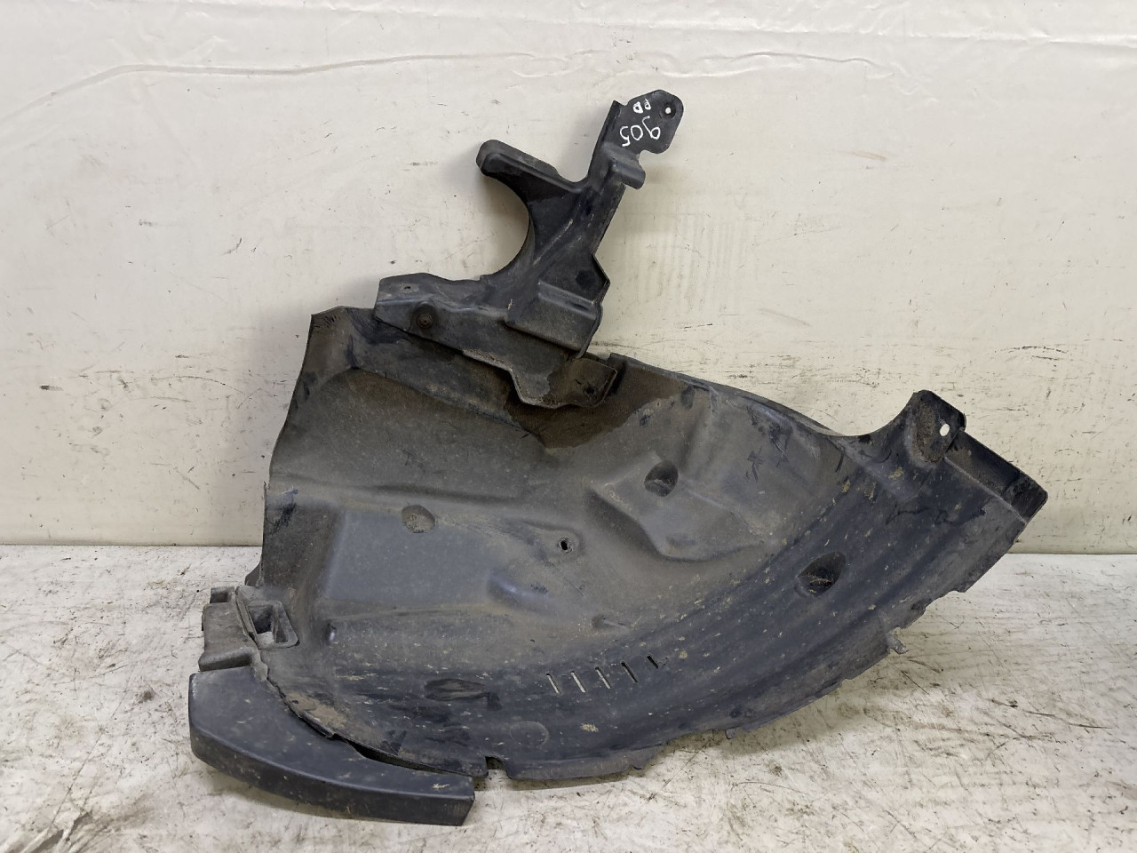 UNUTRASNJI BLATOBRAN LAND ROVER EVOQUE > 15-18 HJ3216A5