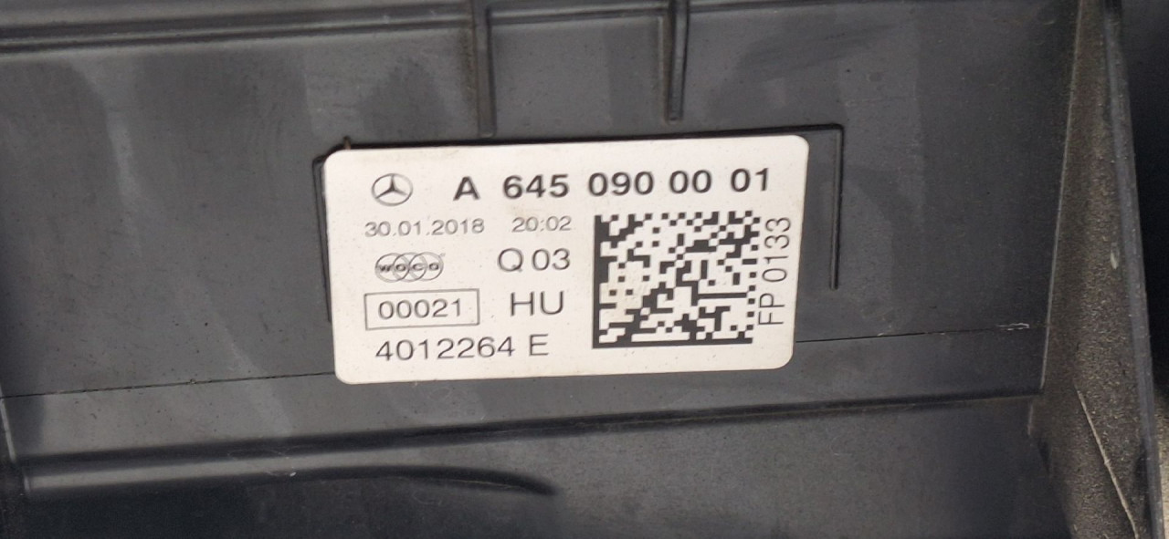 KUCISTE FILTERA ZRAKA MERCEDES B KLASA (W246) > 14-19 A