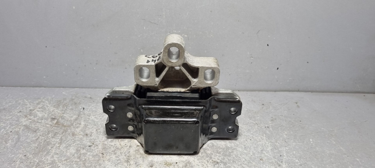 NOSAC MOTORA VW PASSAT B7 > 10-14 3C0199555AE