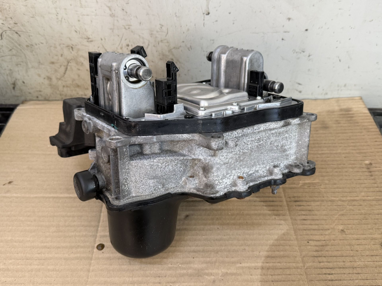 DIJELOVI MEHATRONIKA VW TOURAN > 10-15 1.6 0AM927769D