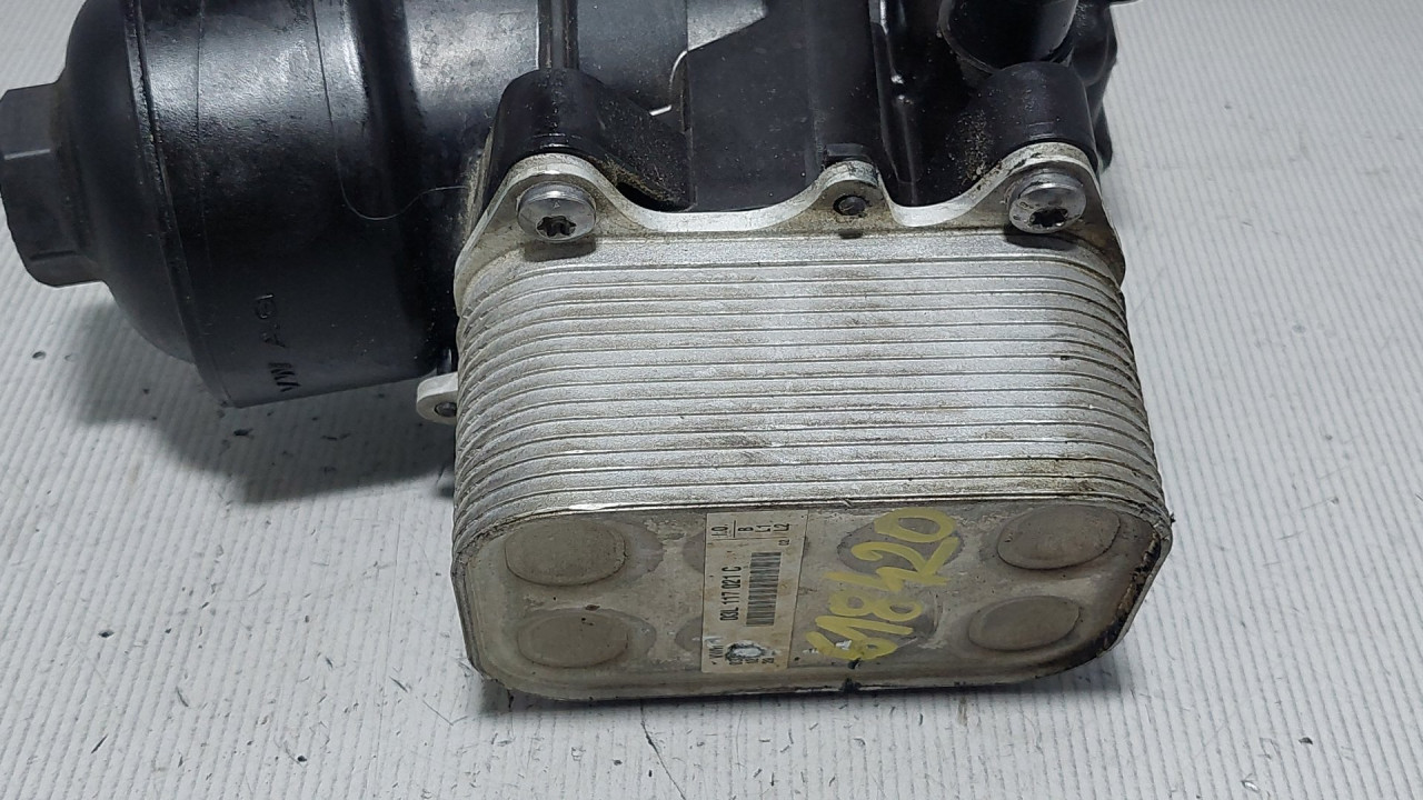 DIJELOVI HLADNJAK ULJA VW POLO > 09-14 03L117021C