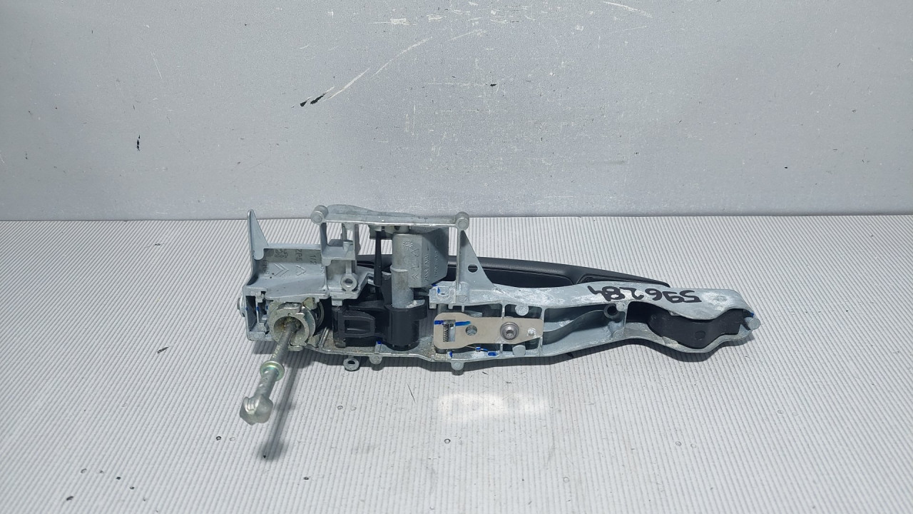 RUCKA VRATA PEUGEOT 208 > 12-15 9680168680