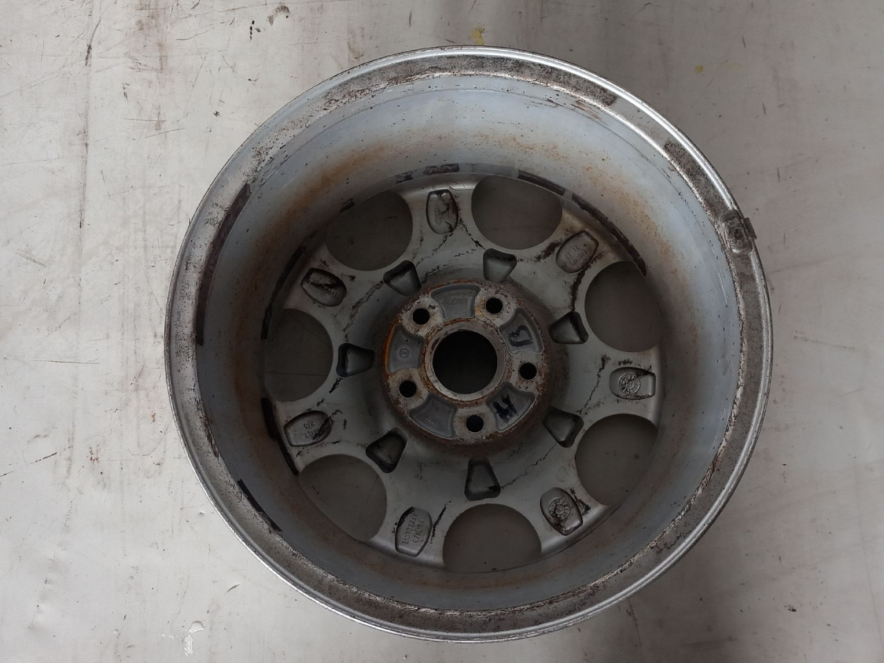 DIJELOVI FELGE AUDI A6 > 08-11 8E0601025F