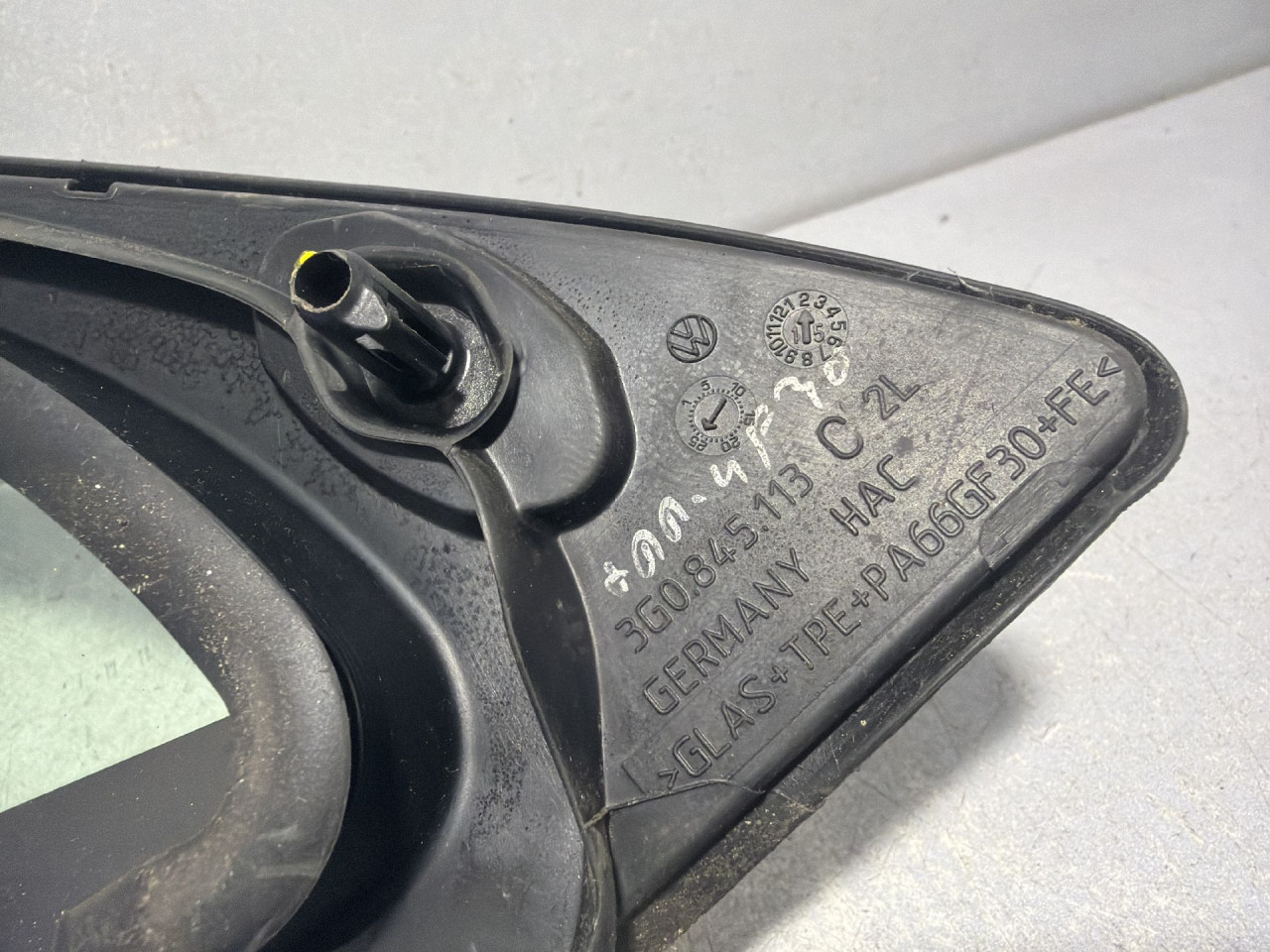 DIJELOVI STAKLO VW PASSAT B8 > 14-19 2.0 3G0845113C