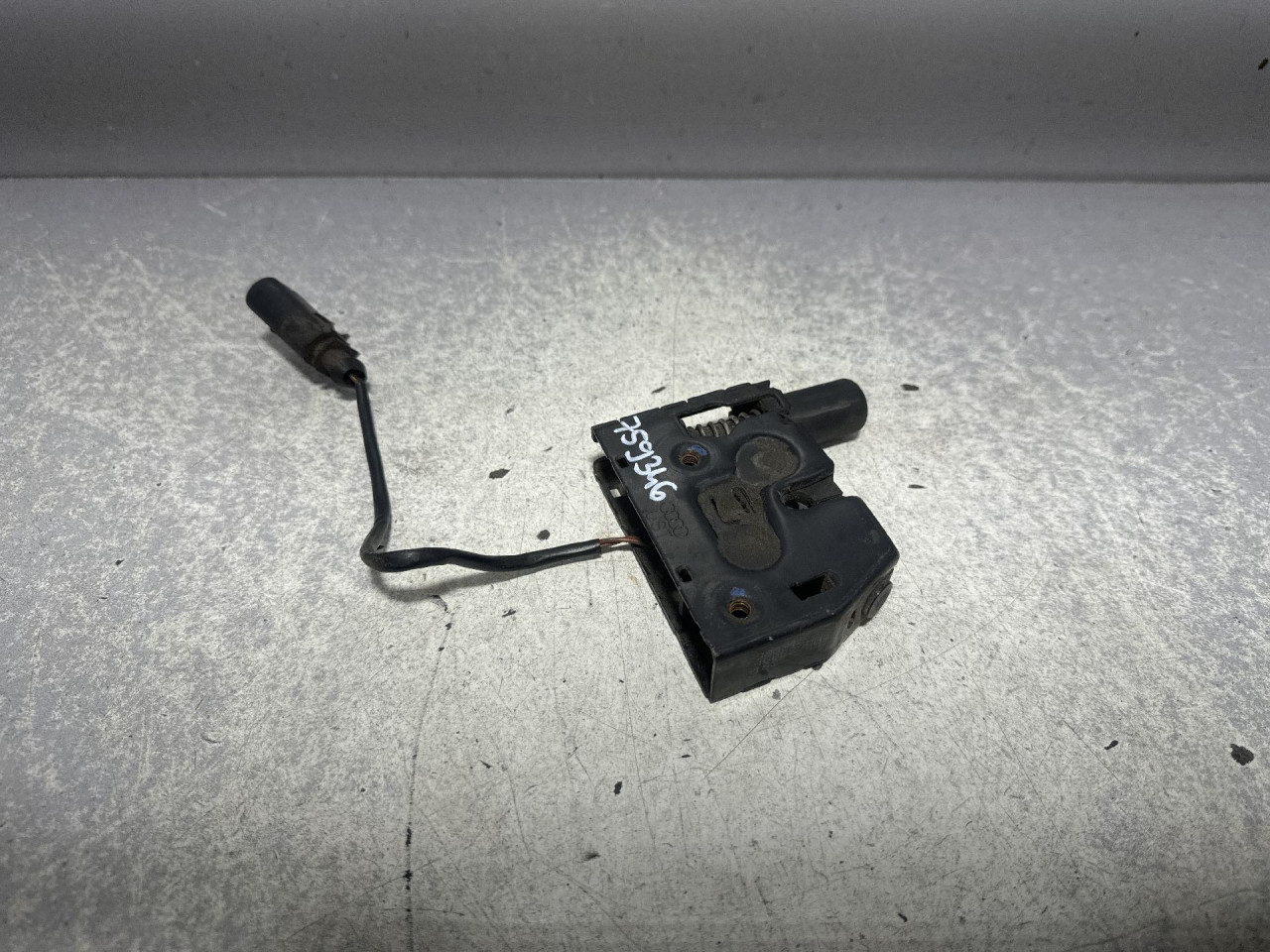 DIJELOVI BRAVA HAUBE AUDI A6 4G > 11-14 4G0823509C