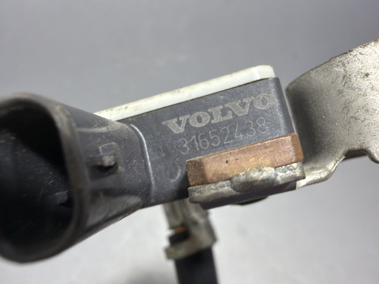DIJELOVI KLEMA VOLVO XC60 > 17- 31652438