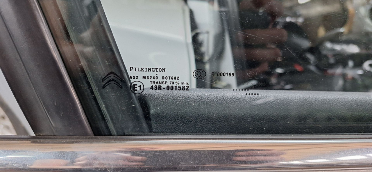 DIJELOVI STAKLO CITROEN C4 > 10-17 1.6