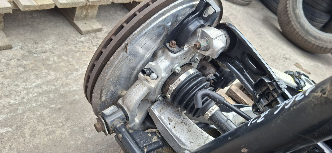 DIJELOVI GLAVCINA MERCEDES GLE (W167) > 19- 2.0