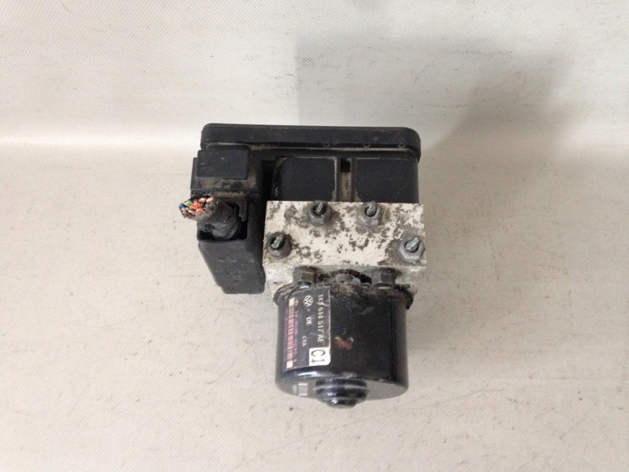 ABS ELEKTRONIKA VW GOLF 5 > 03-08 1K0907379 1K0614517