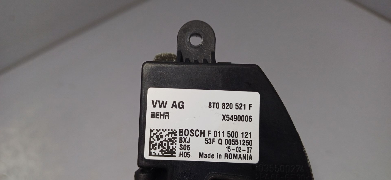 ELEKTRONIKA REOSTAT AUDI A4 (B8) > 12-15 8T0820521F