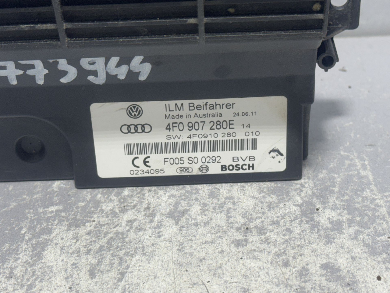DIJELOVI KOMFORT ELEKTRONIKA AUDI Q7 (4L) > 09-15 3.0 4F0907280E