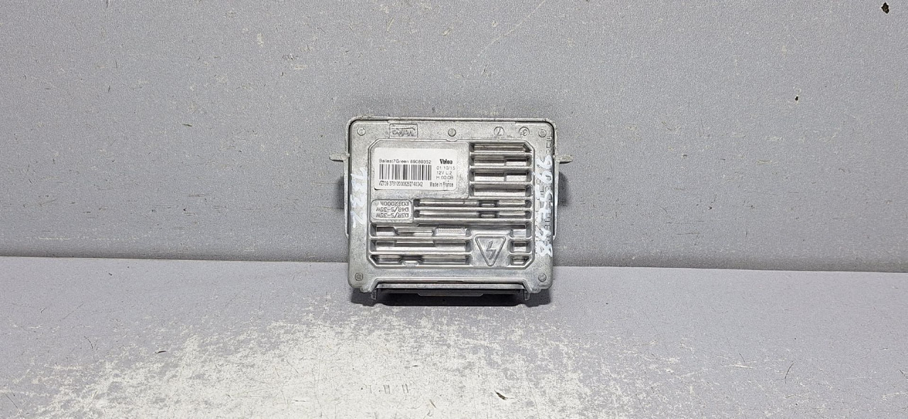 DIJELOVI BALAST FARA FORD KUGA > 13-16 89089352