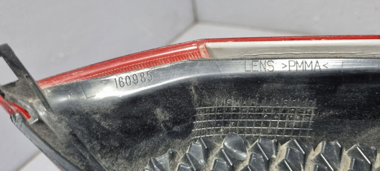 DIJELOVI STOP SVJETLO VOLVO XC70 > 05-07 160985